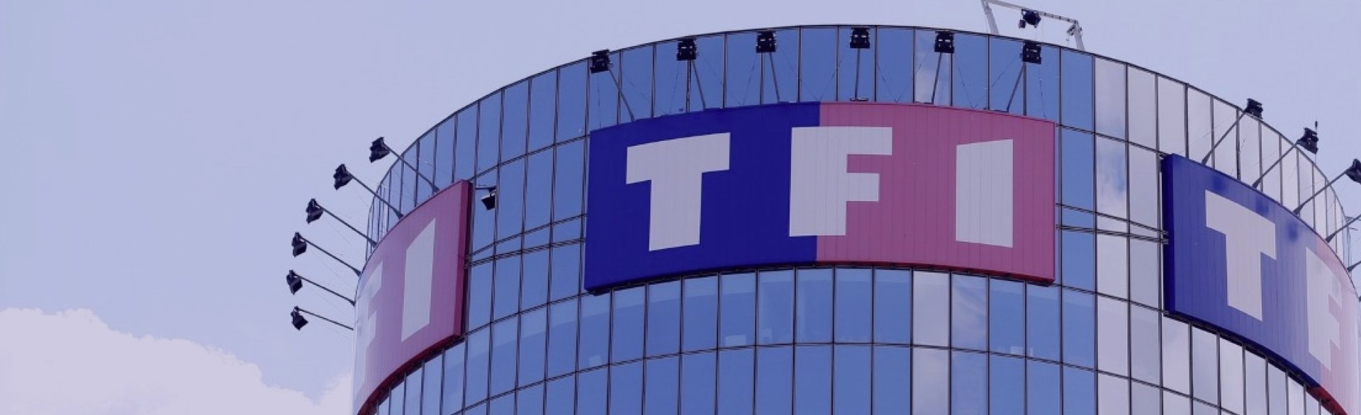 TF1